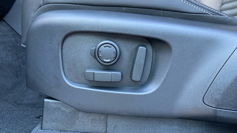 Land Rover Discovery 3.0 D350 Dynamic SE 5dr Auto Diesel Station Wagon